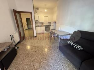 Lavagna Immobilcosta propone  Appartamento in Vendita a Cavi - Occasione al Mare! 160.000